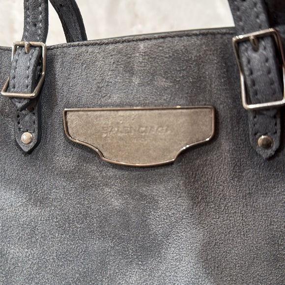 🚨SOLD🚨Balenciaga Papier Plate A6 Mini Suede Tote - Picture 10 of 12